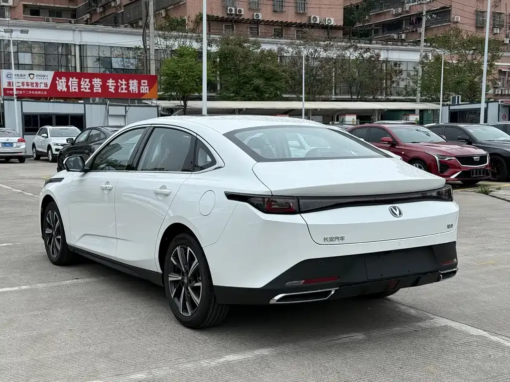 Changan Eado 2026 из CN, фото 4