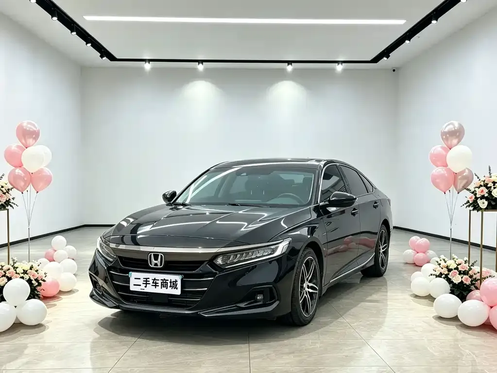 Honda Accord — фото 5