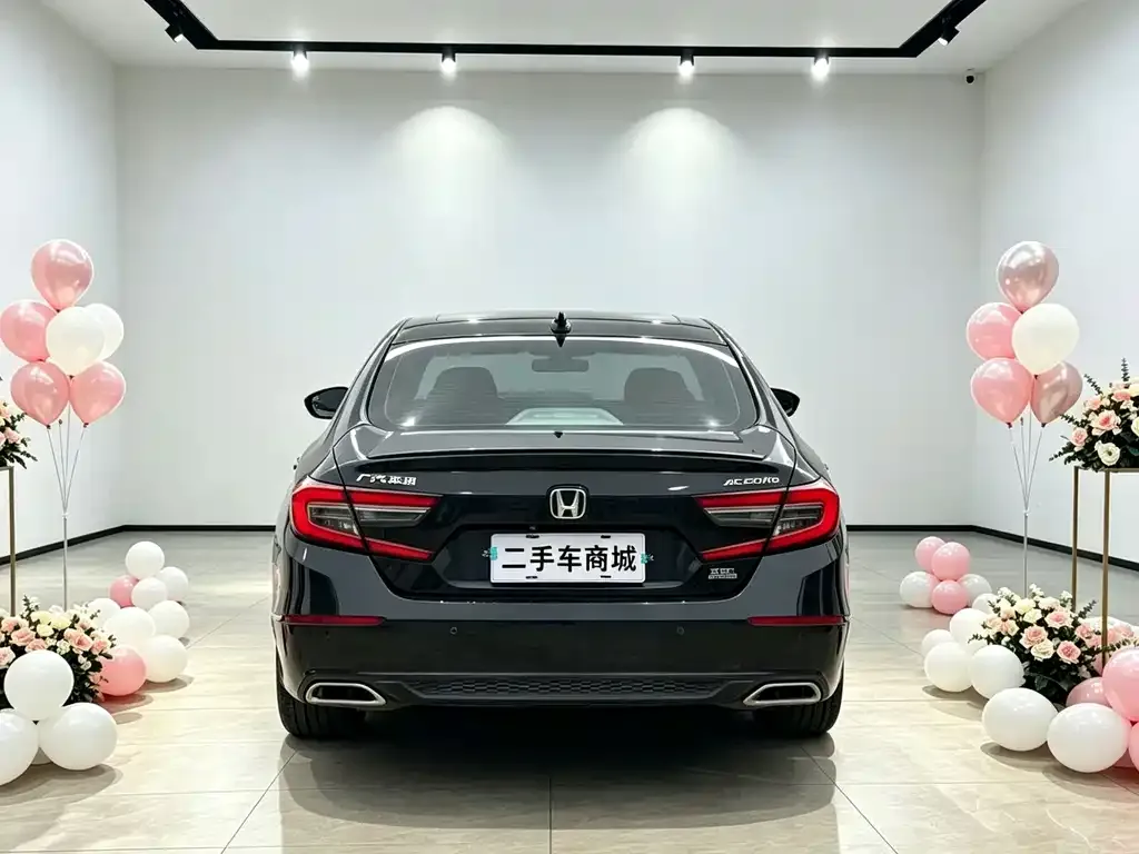 Honda Accord — фото 2