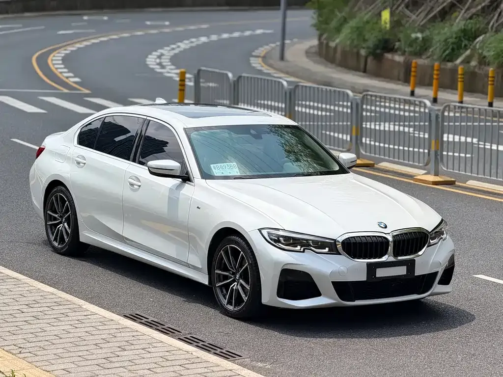BMW 3 Series — фото 10