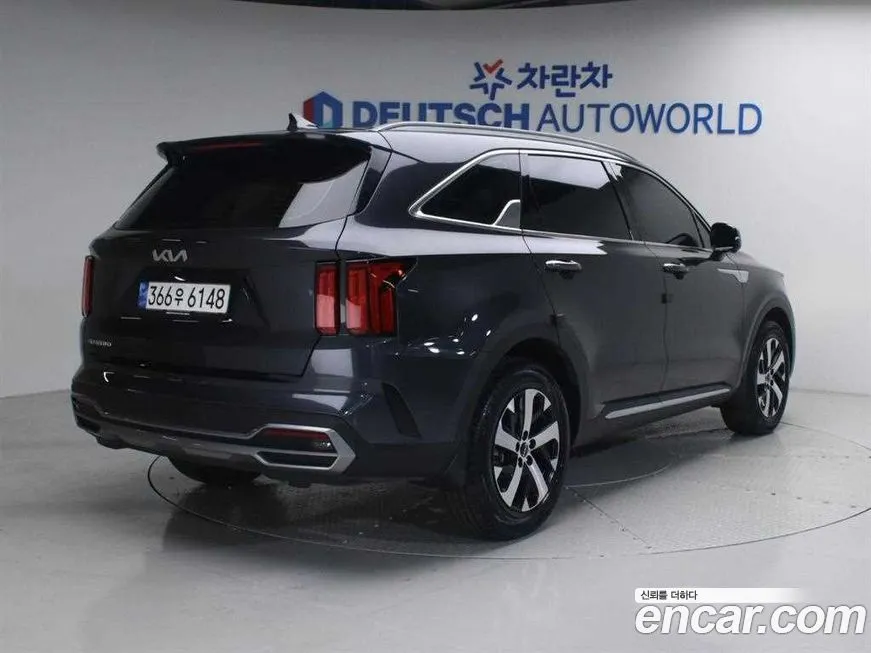 Kia Sorento — фото 7