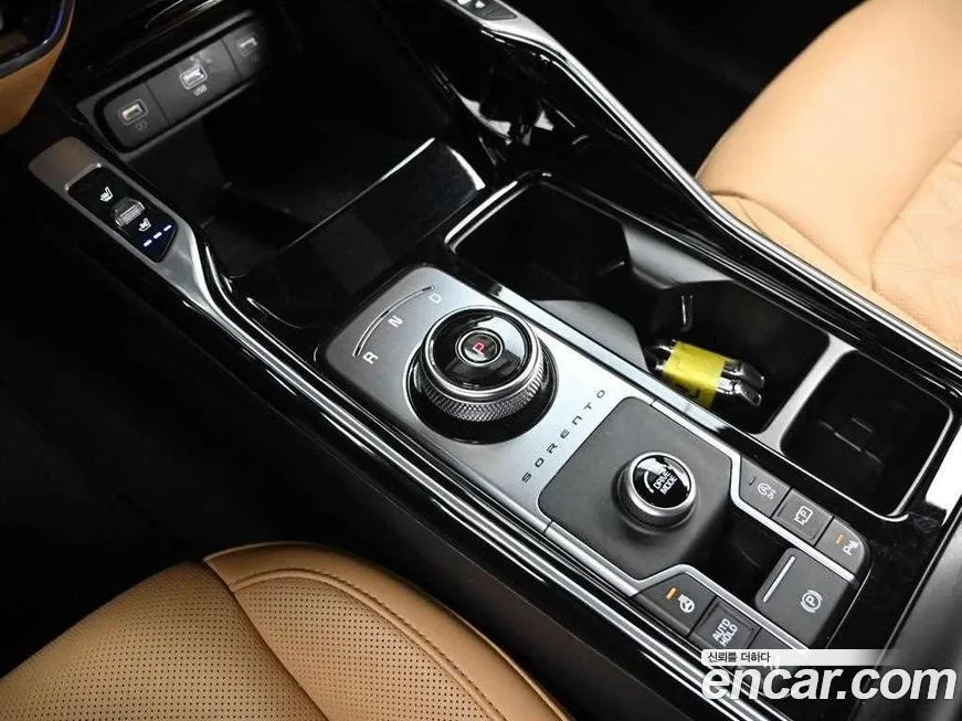 Kia Sorento — фото 6