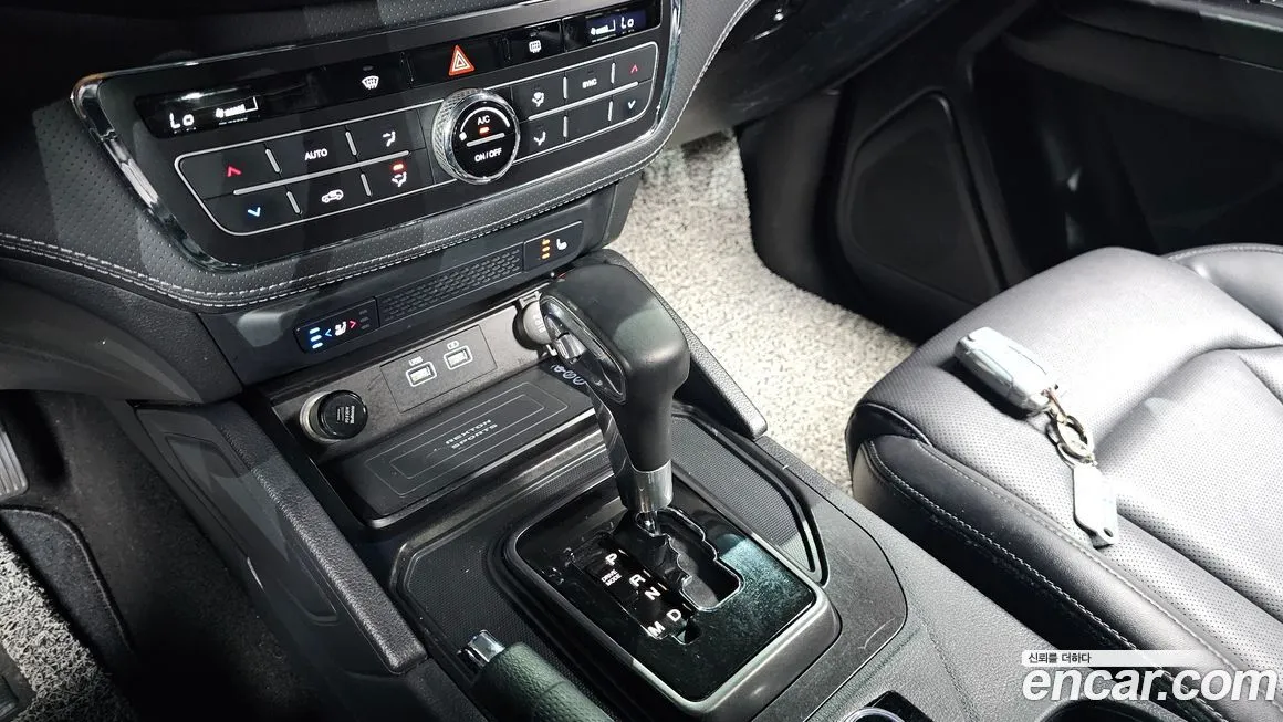 KG Mobility (Ssangyong) Rexton — фото 8