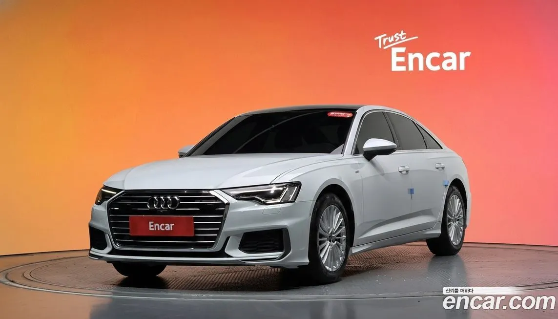 Audi A6 — фото 1