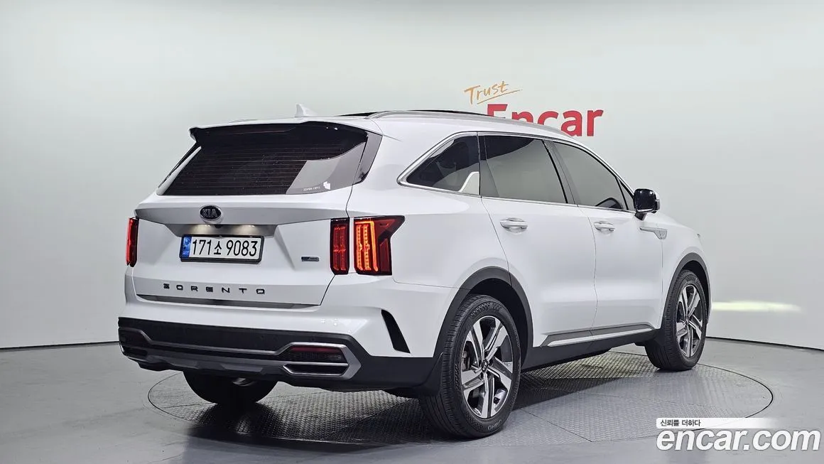 Kia Sorento — фото 3