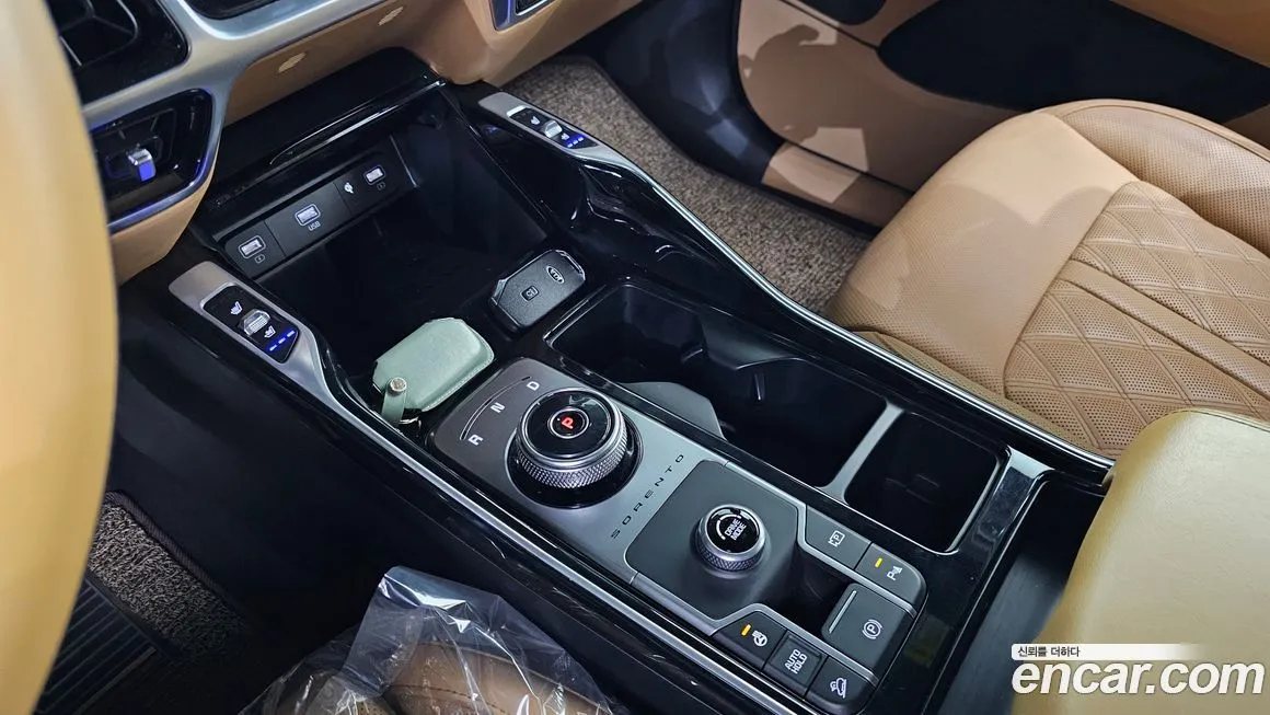Kia Sorento — фото 6
