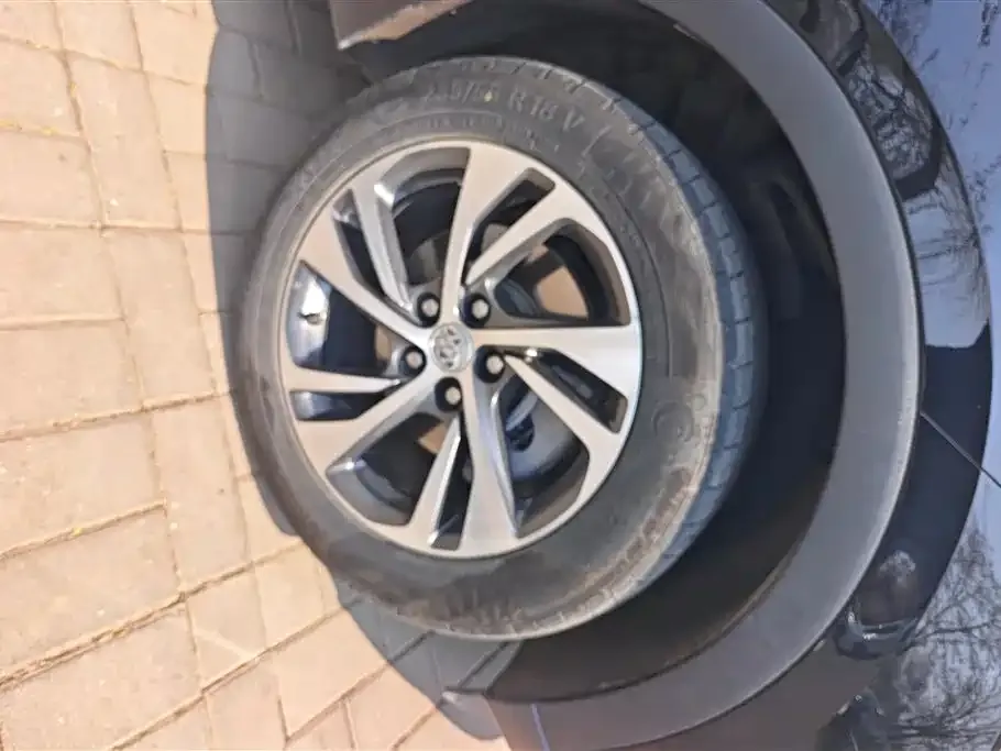 Buick Envision S — фото 2
