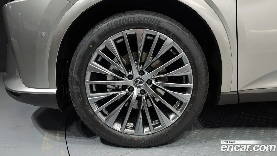Lexus RX 2025 из KR, фото 8