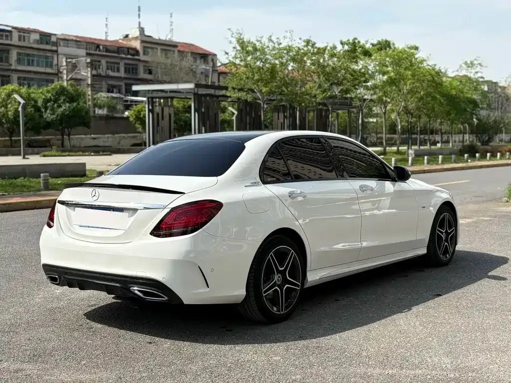Mercedes-Benz C-Class — фото 7