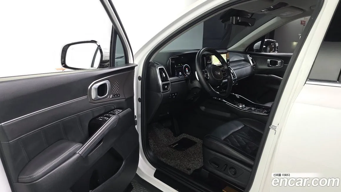 Kia Sorento — фото 4
