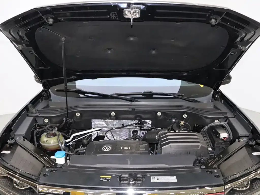 Volkswagen Teramont X 2021 из CN, фото 10