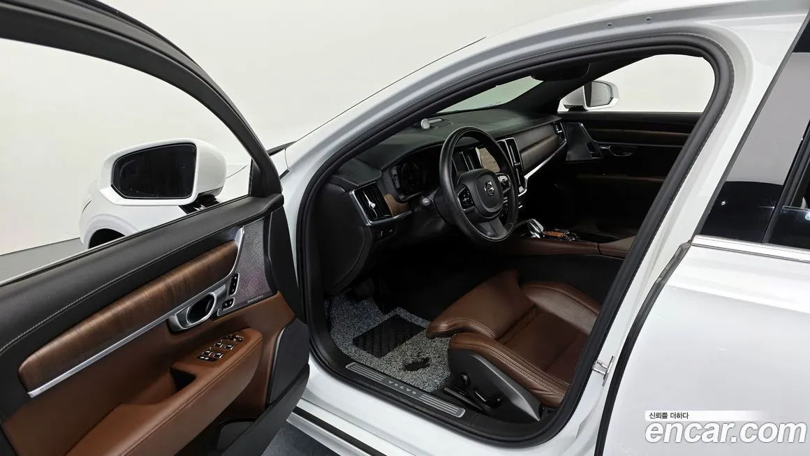 Volvo S90 2021 из KR, фото 9