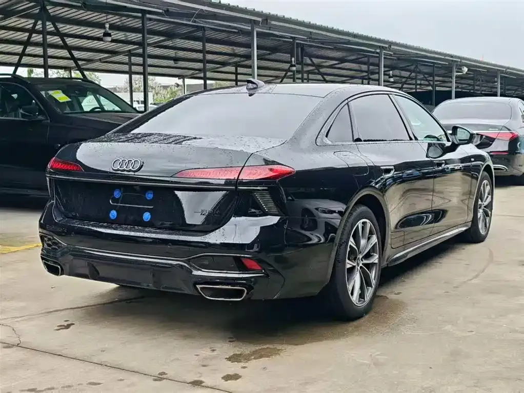 Audi A6L — фото 2