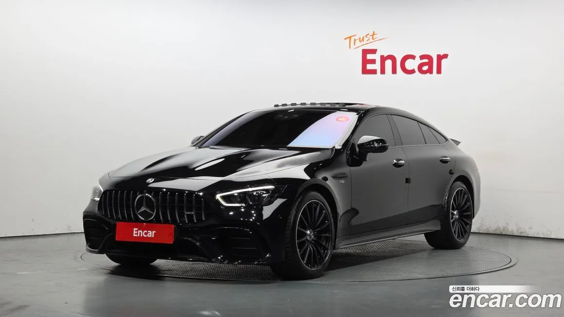 Mercedes-Benz AMG GT — фото 1