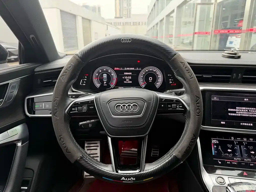 Audi A6L — фото 5