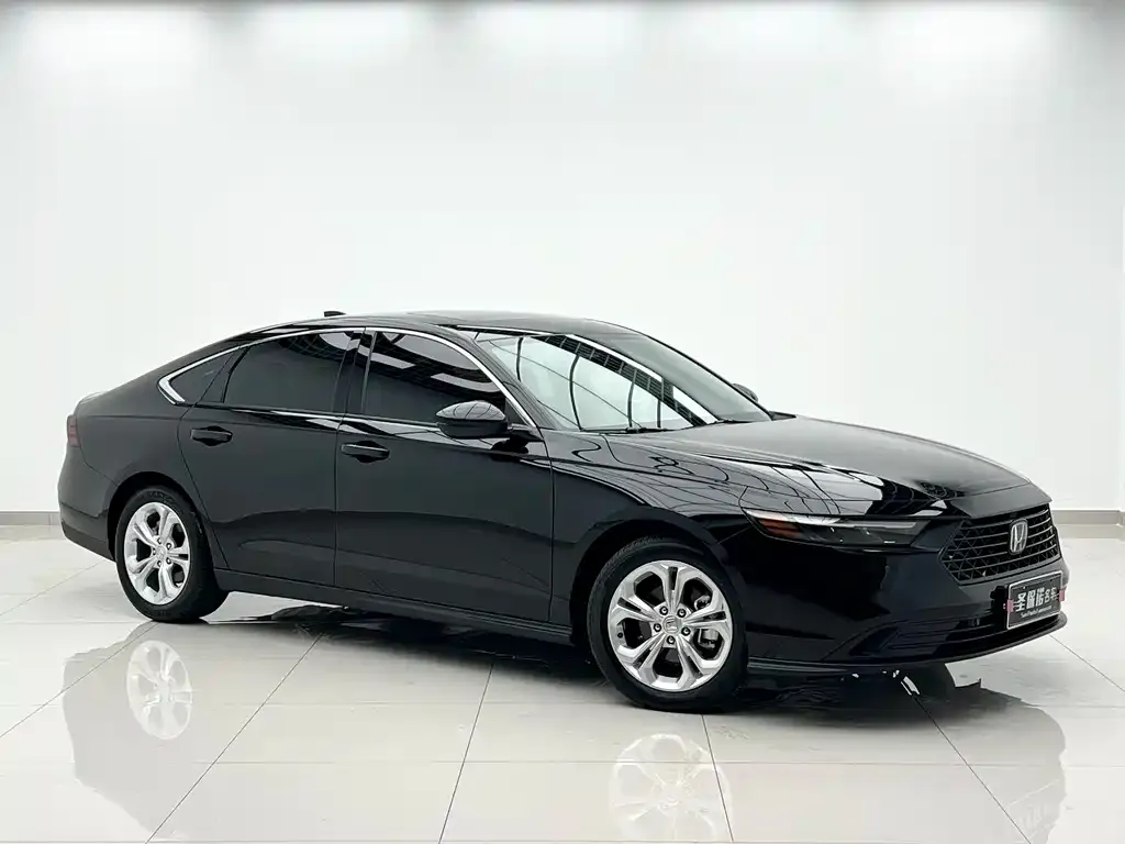 Honda Accord — фото 3