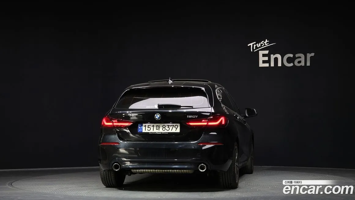 BMW 1-Series 2024 из KR, фото 3