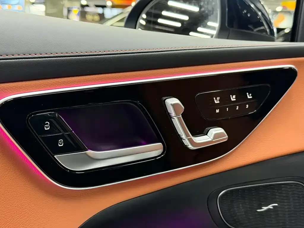 Mercedes-Benz GLC 2023 из CN, фото 9