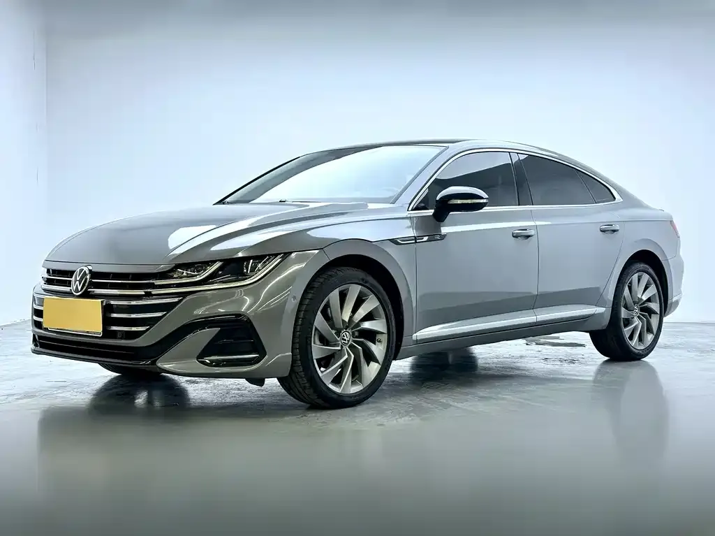 Volkswagen CC — фото 1