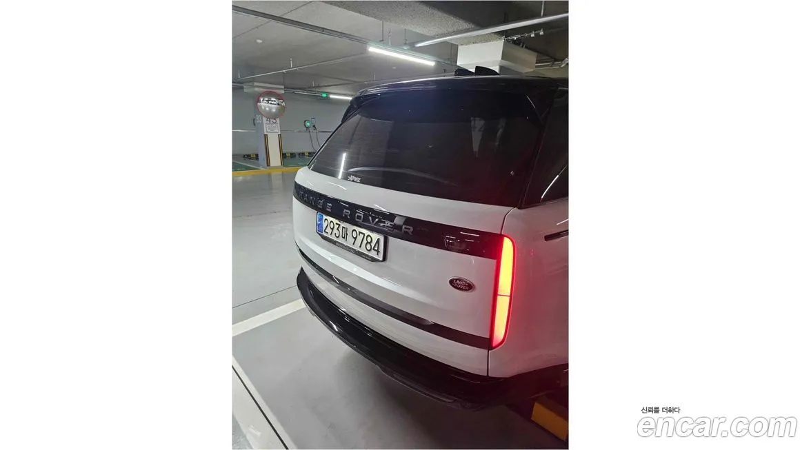 Land Rover Range Rover 2023 из KR, фото 8