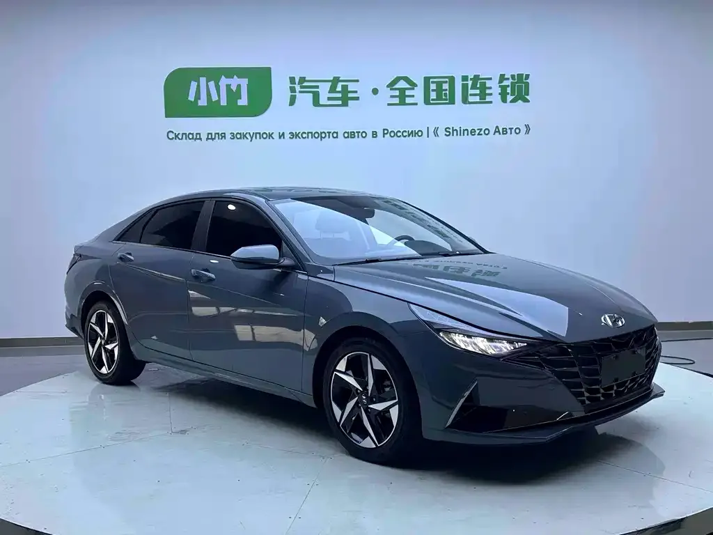 Hyundai Elantra — фото 4