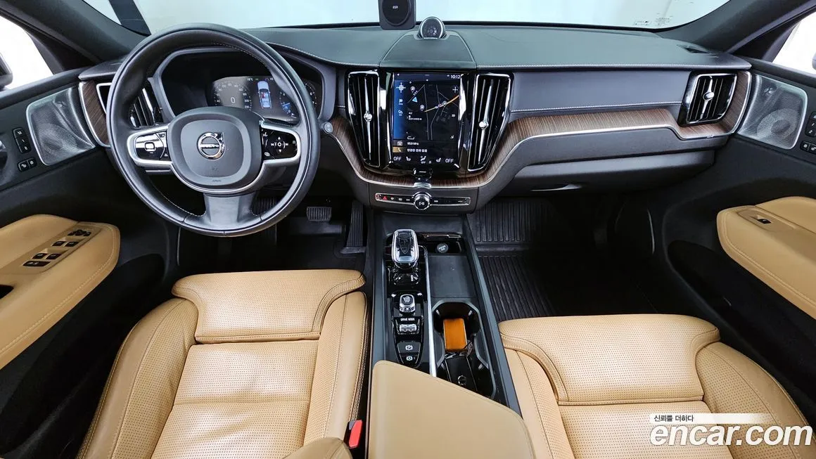 Volvo XC60 2021 из KR, фото 9