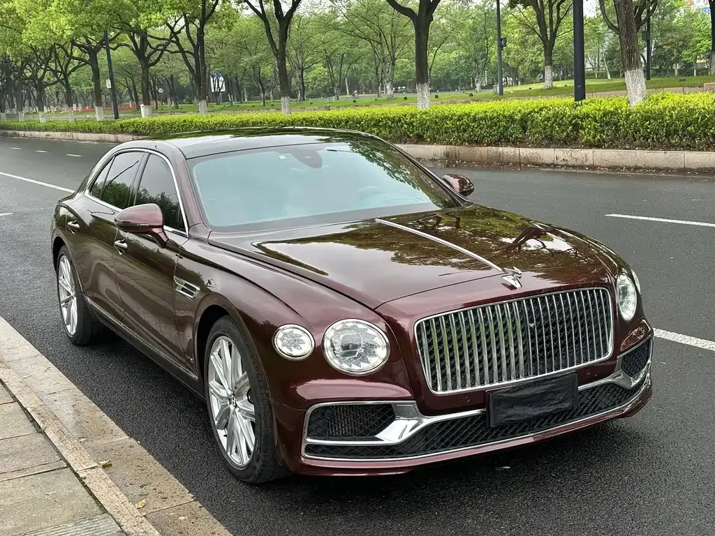 Bentley Flying Spur 2021 из CN, фото 9