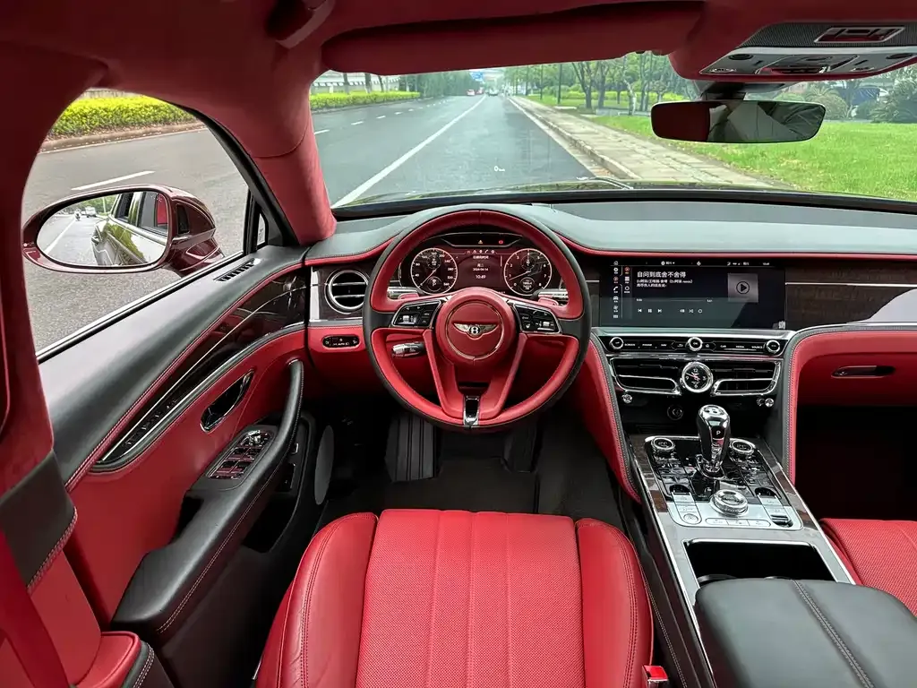 Bentley Flying Spur 2021 из CN, фото 3