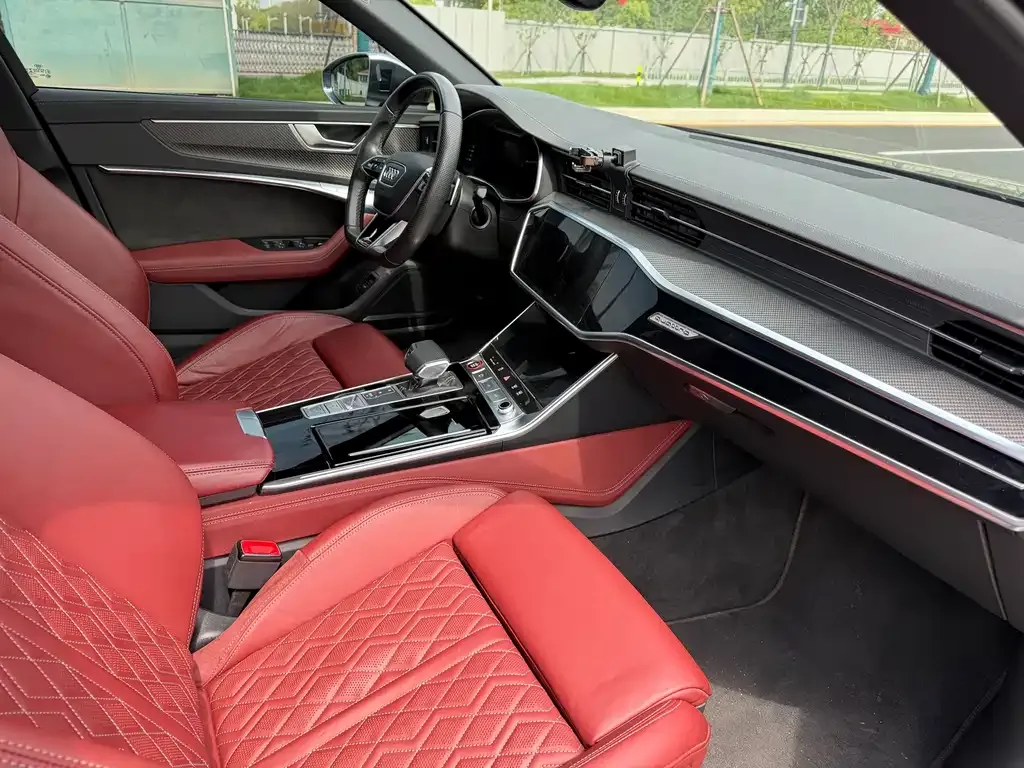 Audi S6 2022 из CN, фото 3