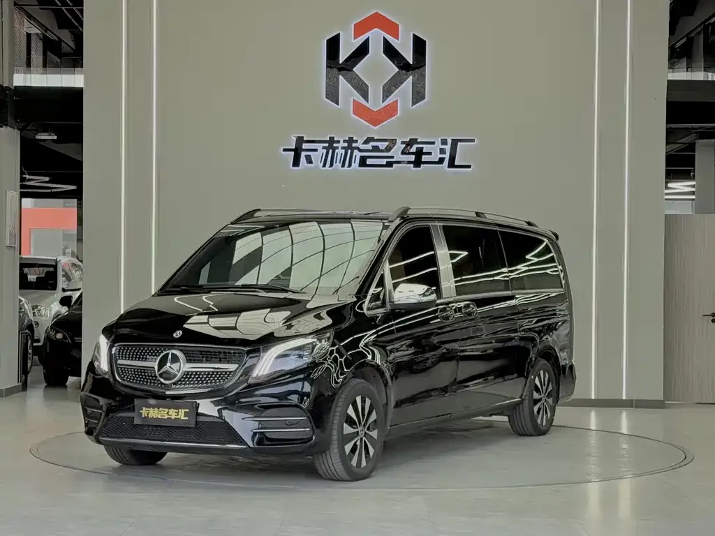 Mercedes-Benz Vito — фото 1