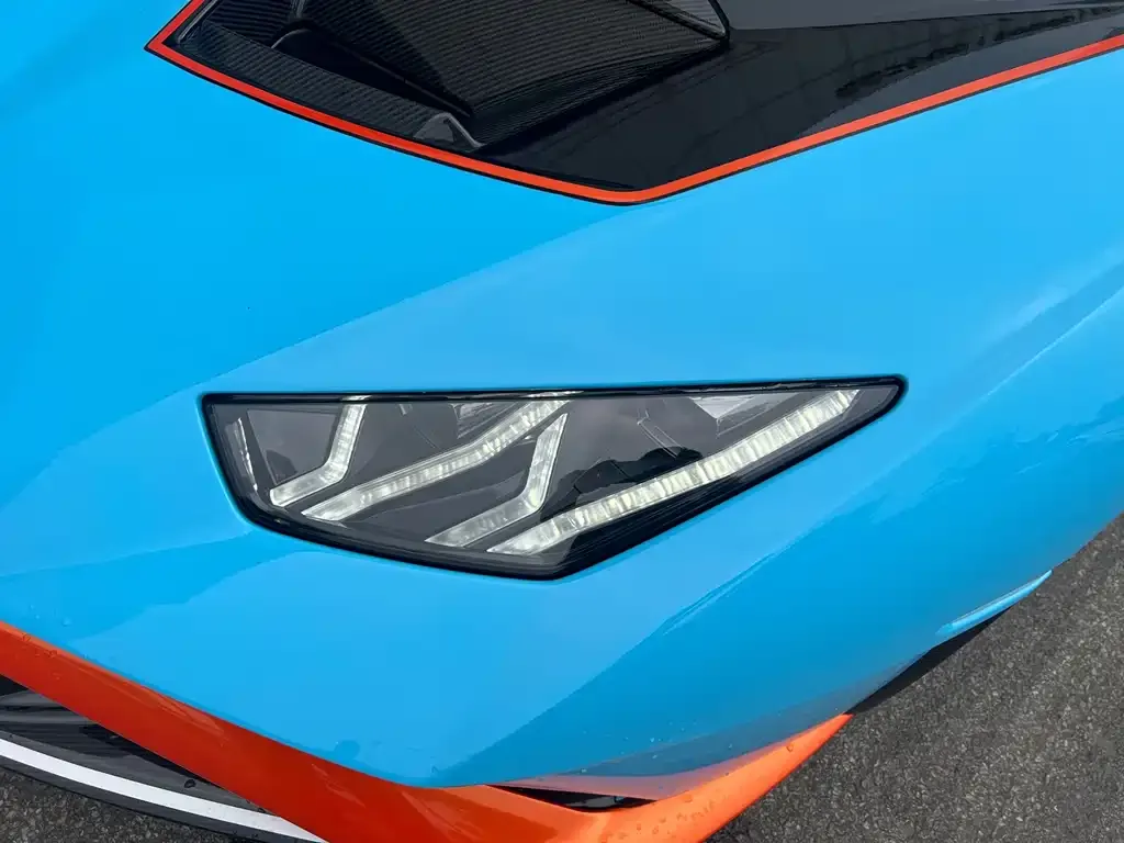 Lamborghini Huracan 2022 из CN, фото 9