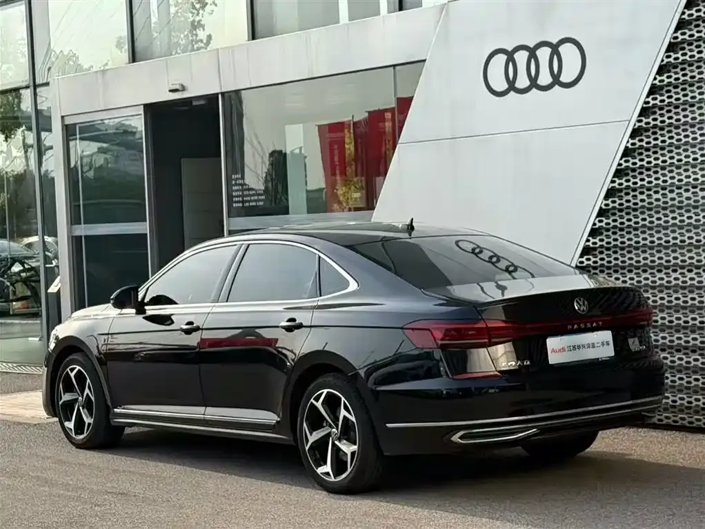 Volkswagen Passat 2022 из CN, фото 6
