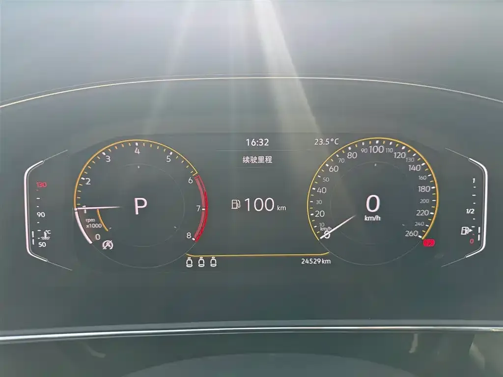 Volkswagen Passat 2022 из CN, фото 9
