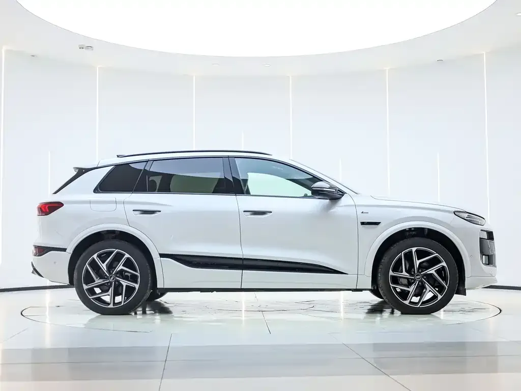 Audi Q6L e-tron 2025 из CN, фото 4