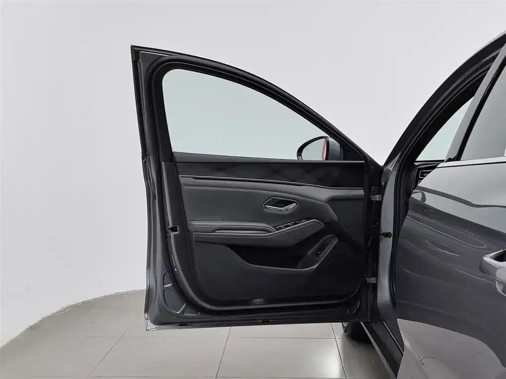 BYD Qin L — фото 2
