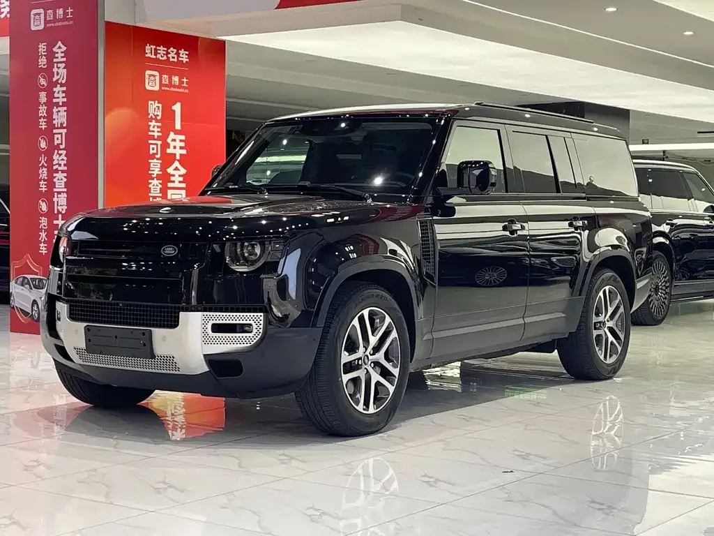 Land Rover Defender — фото 1