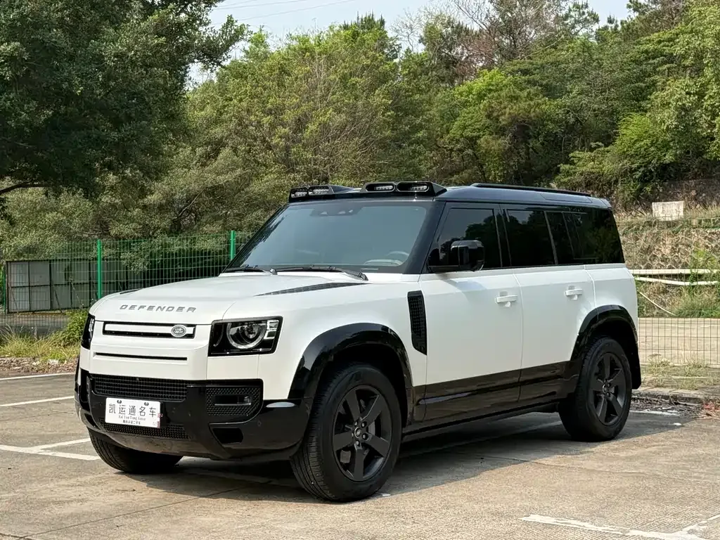 Land Rover Defender — фото 9