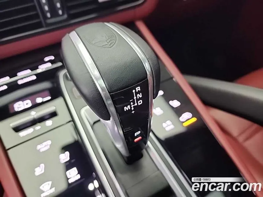 Porsche Cayenne 2022 из KR, фото 2