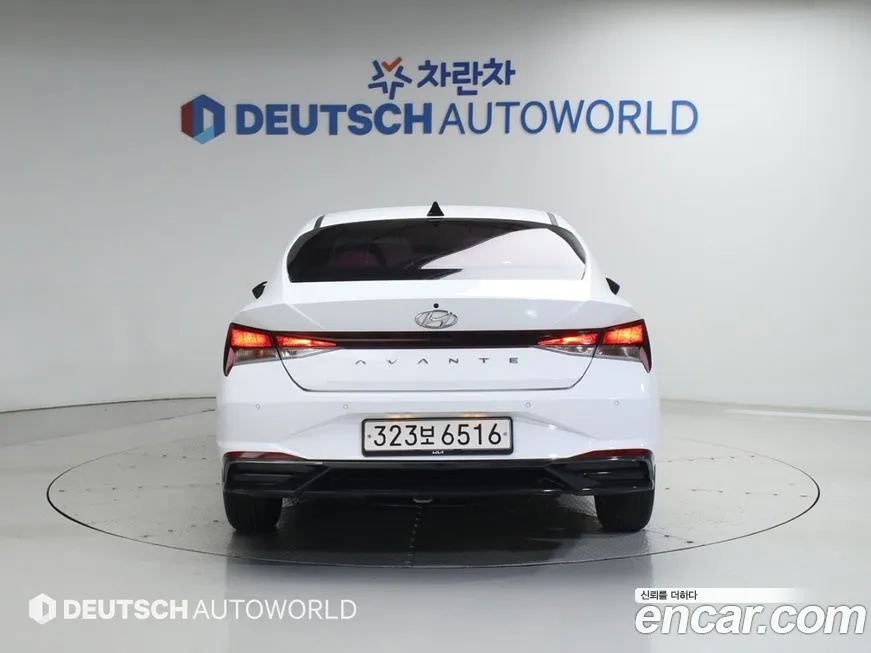 Hyundai AVANTE — фото 3