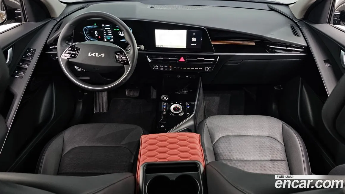 Kia Niro — фото 4
