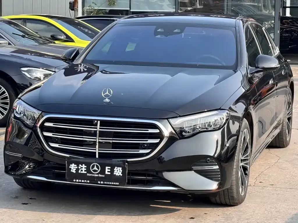 Mercedes-Benz E-Class 2024 из CN, фото 10