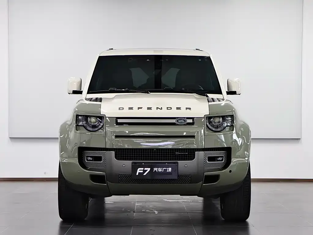 Land Rover Defender — фото 7