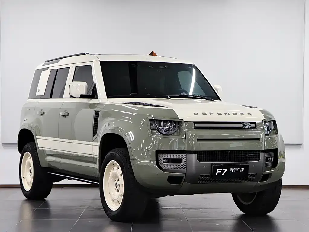 Land Rover Defender — фото 5