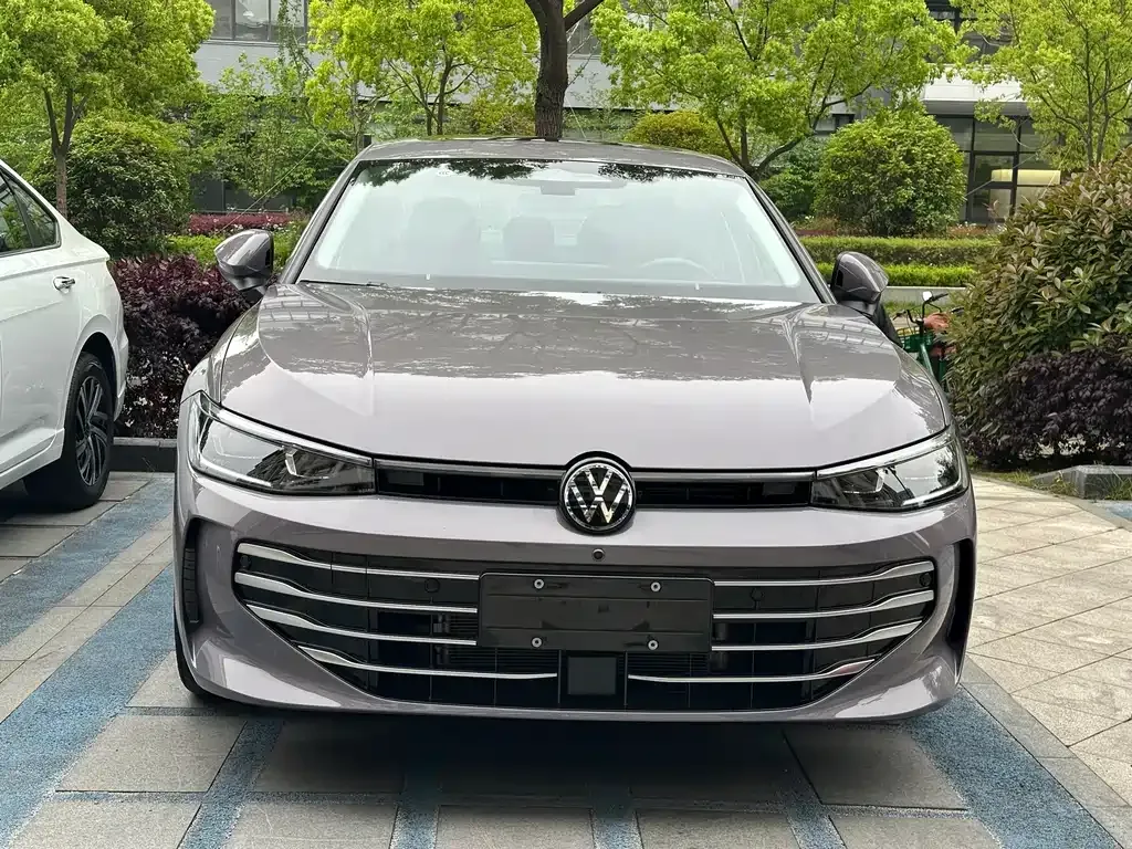 Volkswagen Passat — фото 5