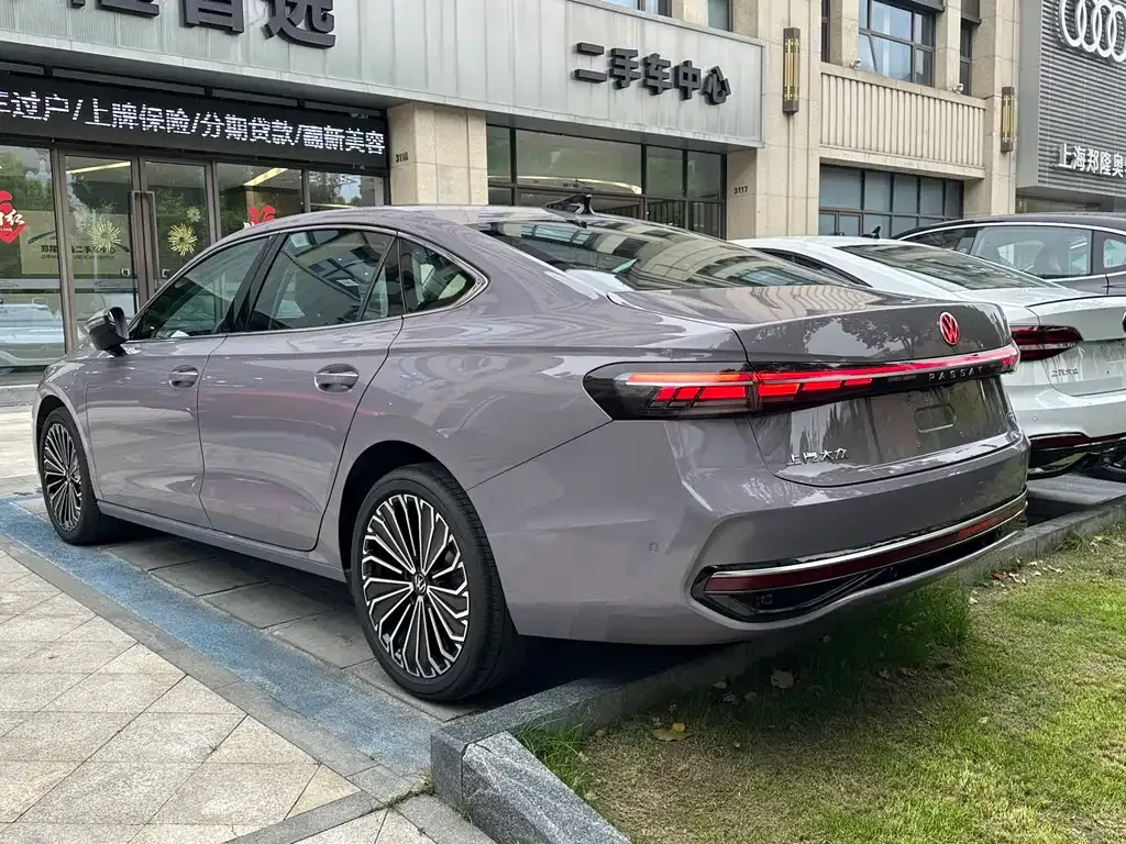 Volkswagen Passat — фото 4