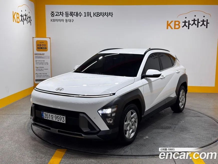 Hyundai Kona — фото 1