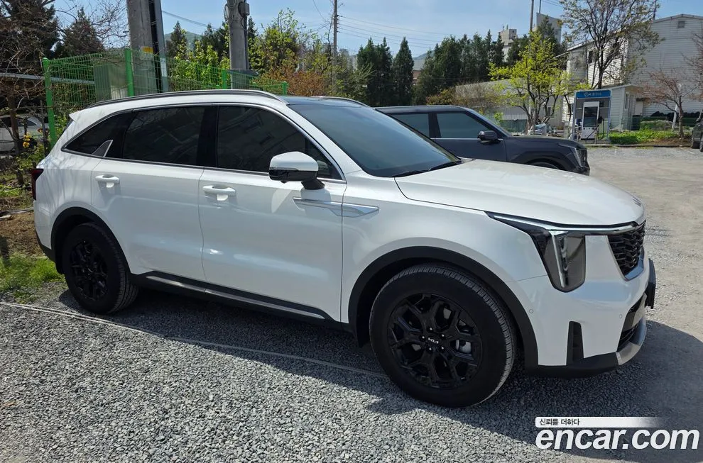 Kia Sorento — фото 5