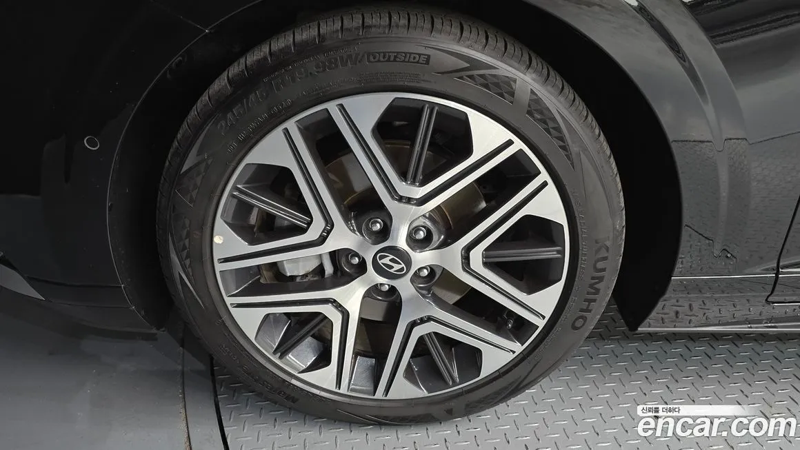 Hyundai Grandeur 2023 из KR, фото 7