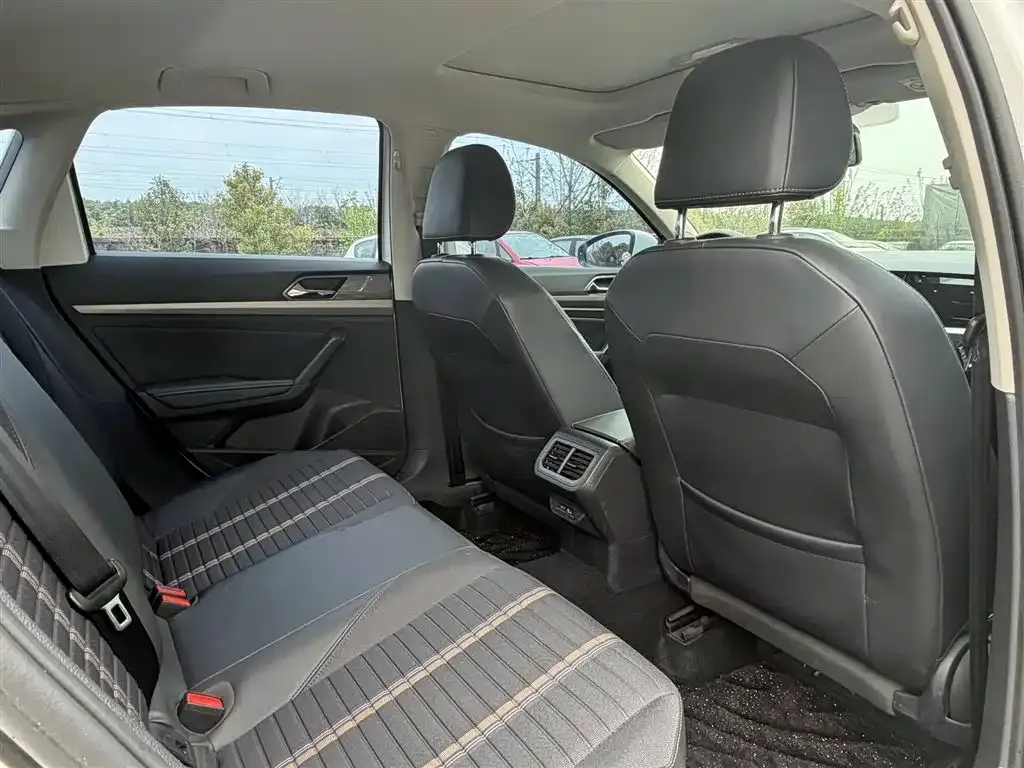 Volkswagen Lavida 2021 из CN, фото 2