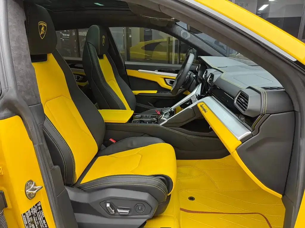 Lamborghini Urus — фото 9